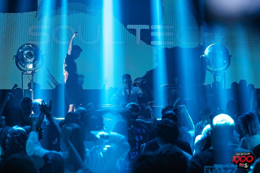 Abundance x 1900 Club